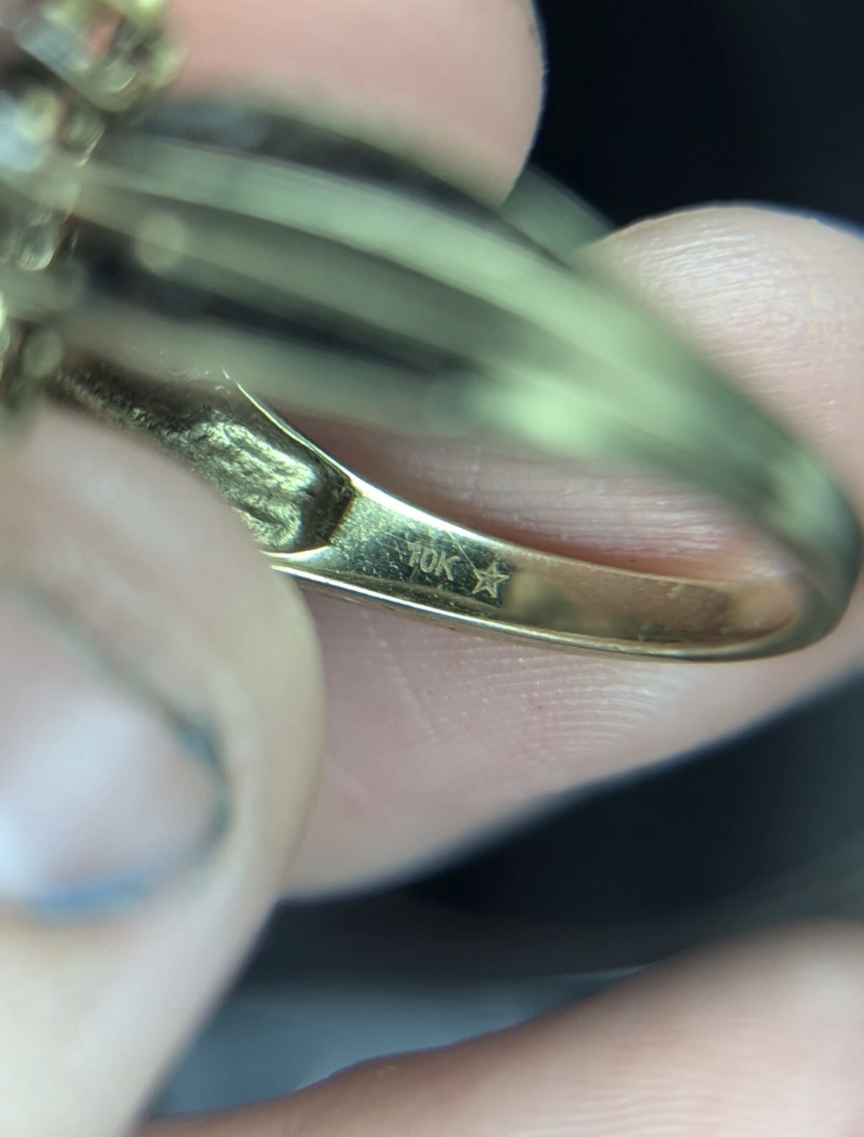 Antique (Pre-owned) 10k Gold Engagement Ring Size 7 4