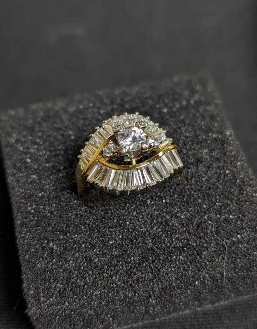 EDCO Stamped Cocktail Ring Size: 7 (Pre-owned) 3