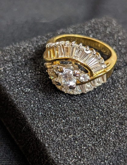 EDCO Stamped Cocktail Ring Size: 7 (Pre-owned) 6