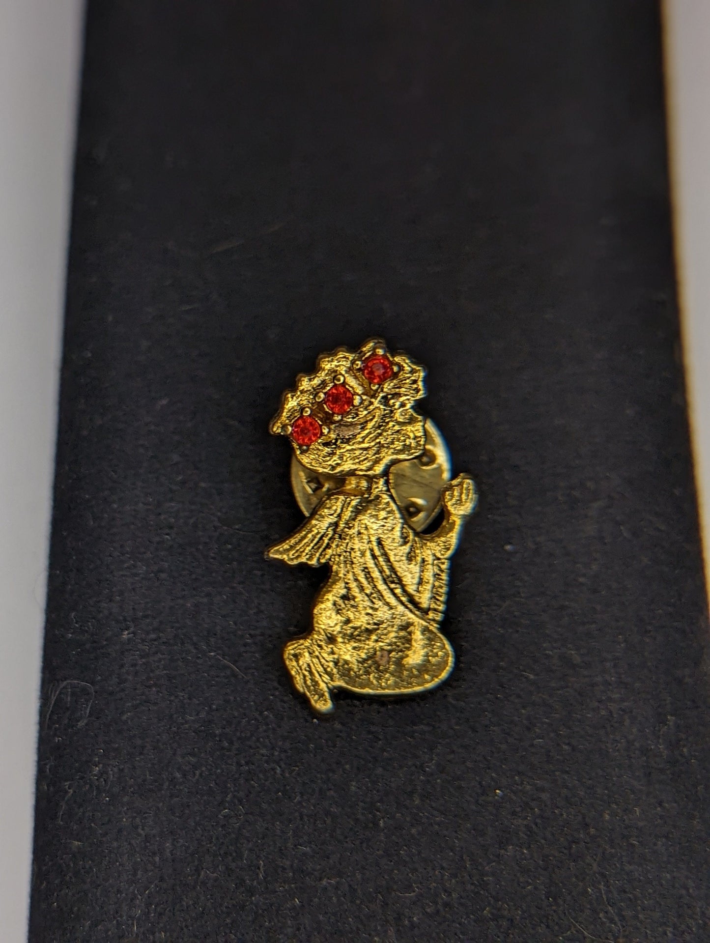 EsotericMineralsnCrystals Gold Praying Angel Pin