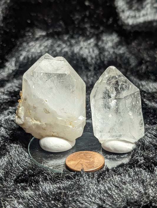 EsotericMineralsnCrystals Lot of 2 Quartz Crystals