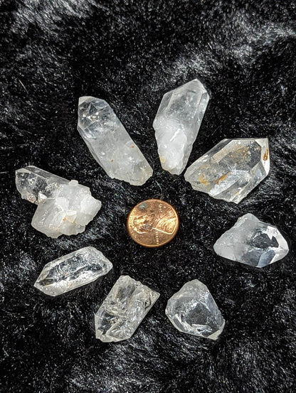 EsotericMineralsnCrystals Lot of 8 natural quartz crystals