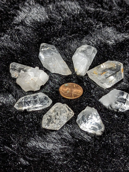 EsotericMineralsnCrystals Lot of 8 natural quartz crystals