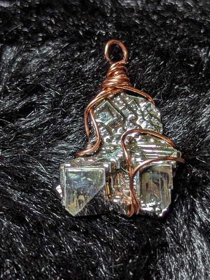 EsotericMineralsnCrystals Bismuth copper pendant