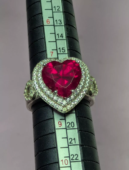 Antique Sterling Silver heart shaped ring Size 8